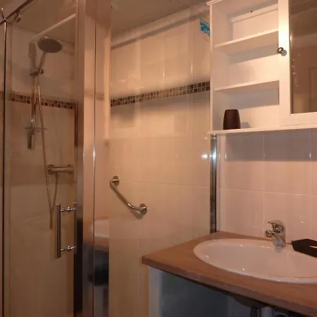 Holiday home Maison Independante Avec Jardin A Mont-dore - Pres Des Commerces Et Thermes - Fr-1-608-120 *